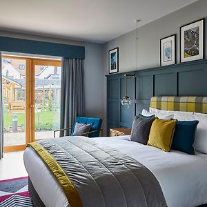 Standard King Room Disability Access